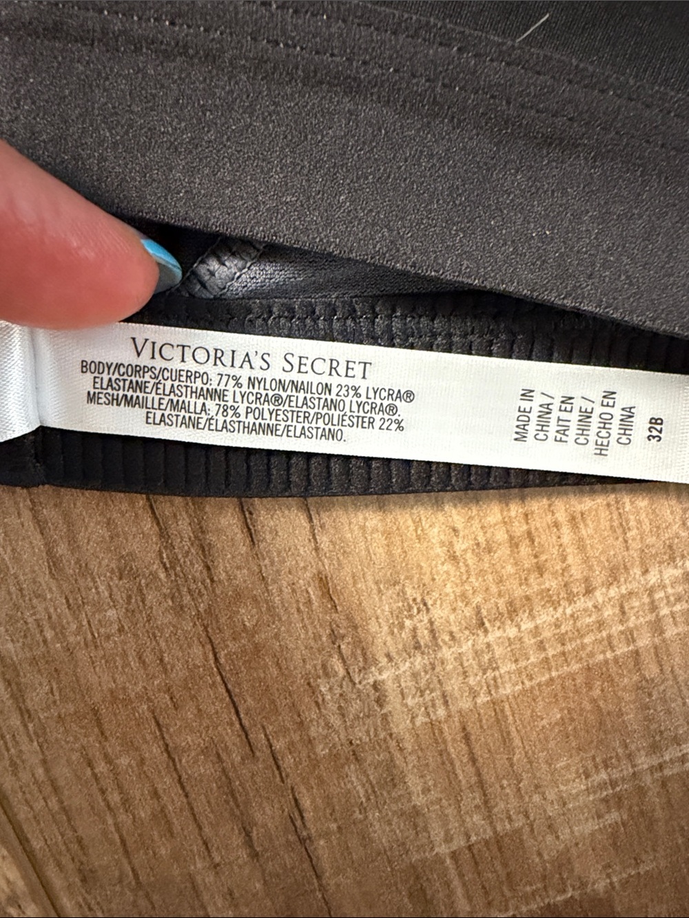 Victoria's Secret VSX Black Padded Racerback Sports Bra Adjustable Straps 32B - Picture 4 of 9